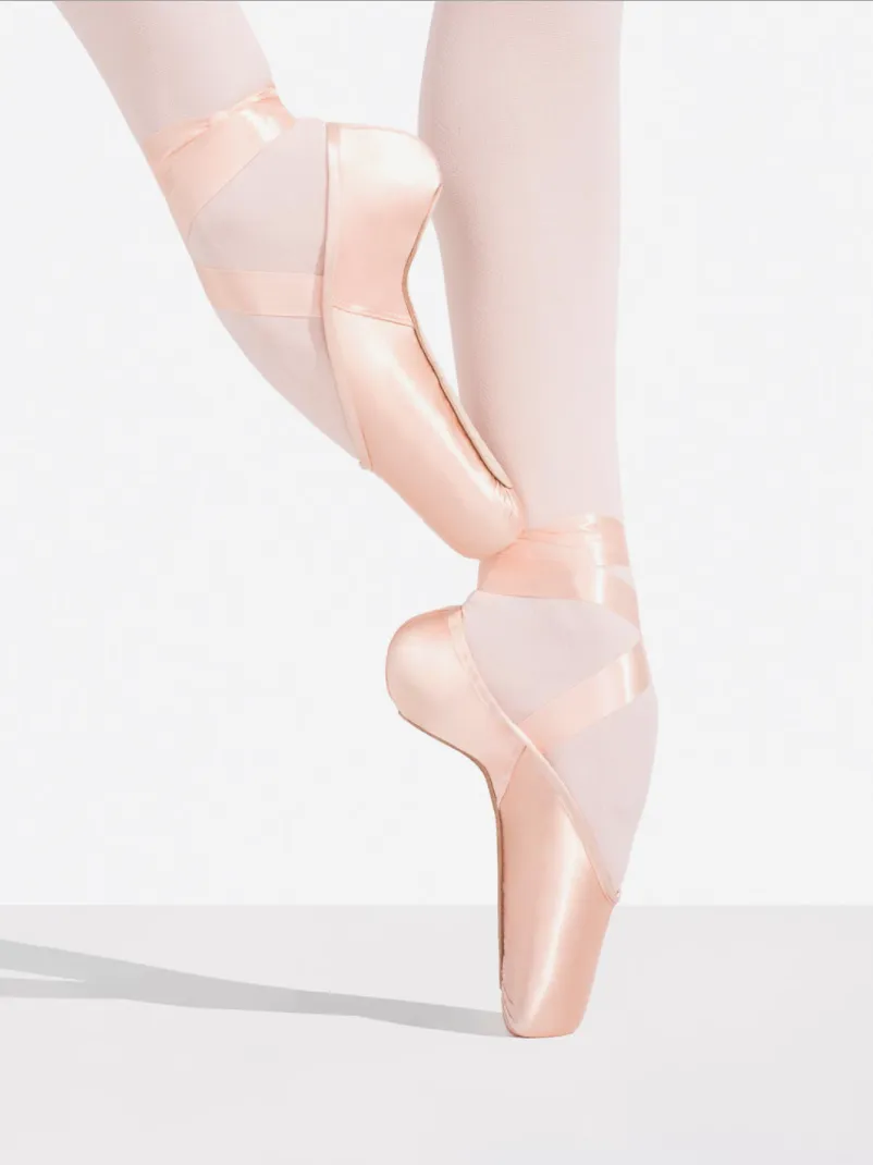 1140W - Kylee Pointe Shoe