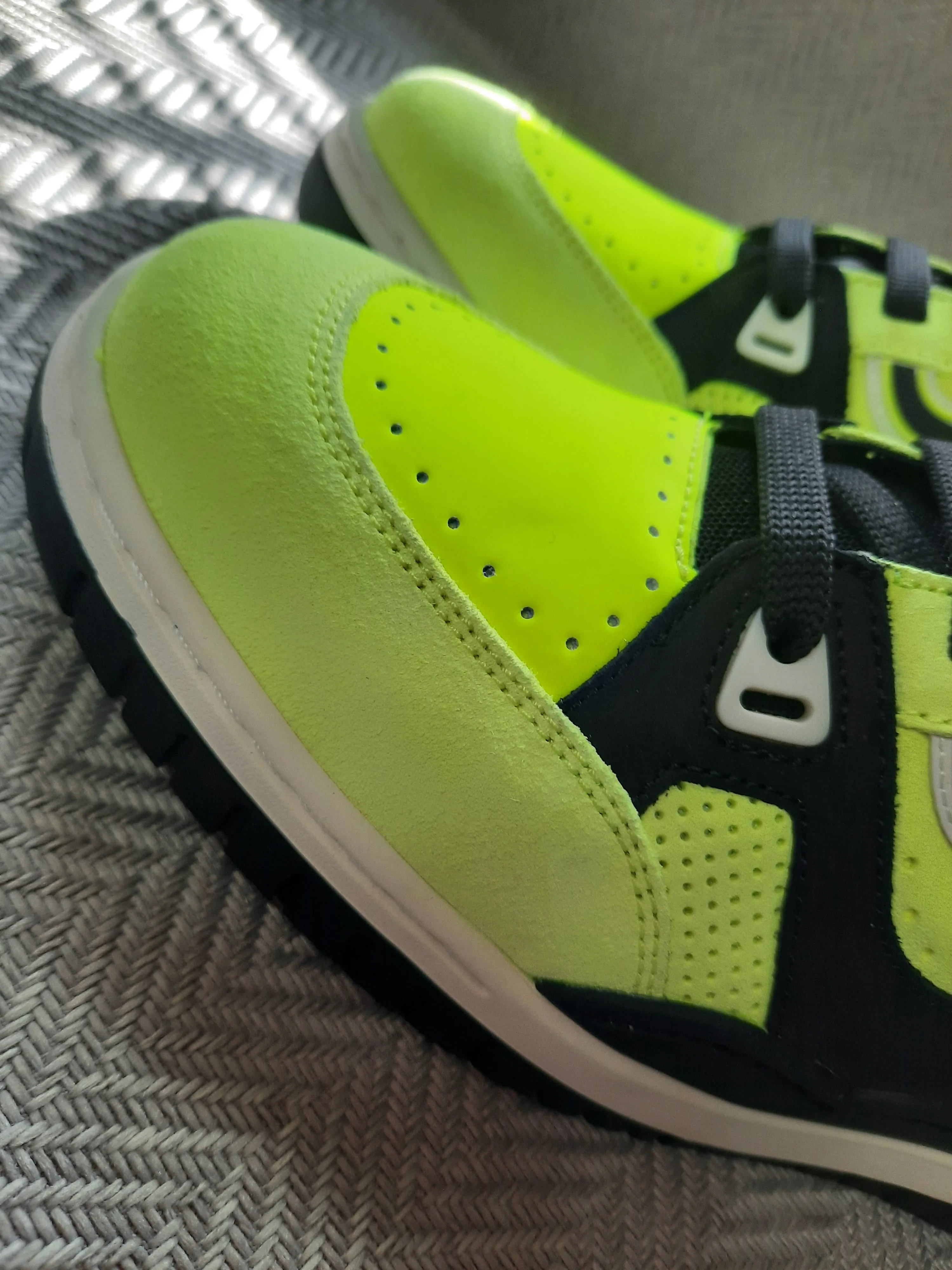 Bally Yellow Fluorescent Kuba Sneakers Size 9