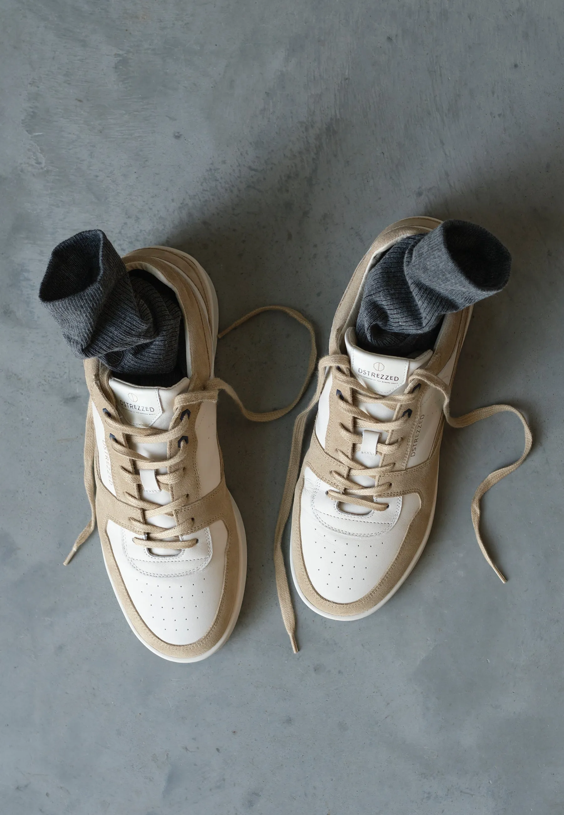 Low Basket Sneaker