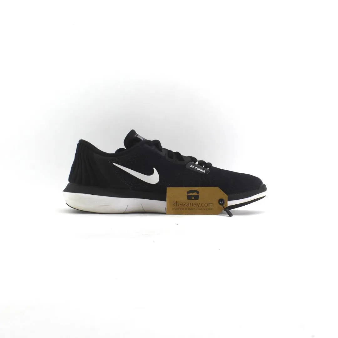 NIKE FLEX SUPREME TR 5