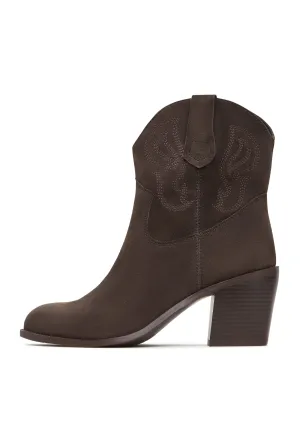 Stylish Brown Suede Ankle Boots - Brown