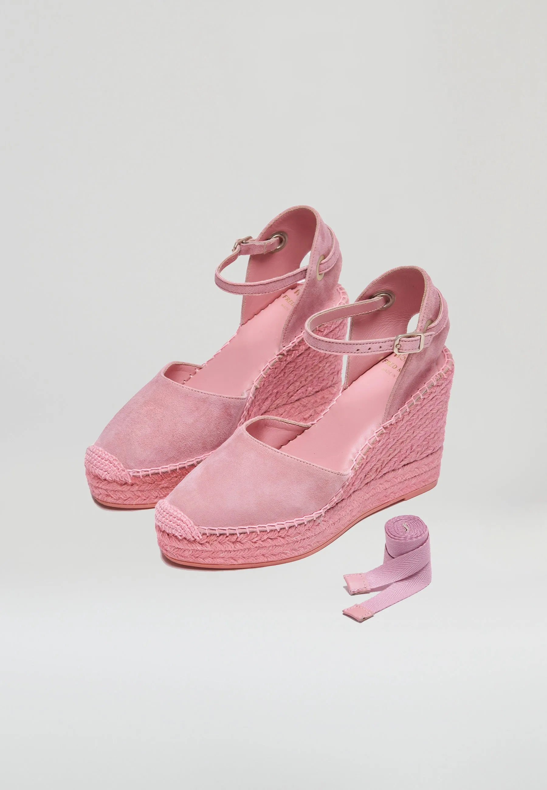 Wedges - Barbie Suede