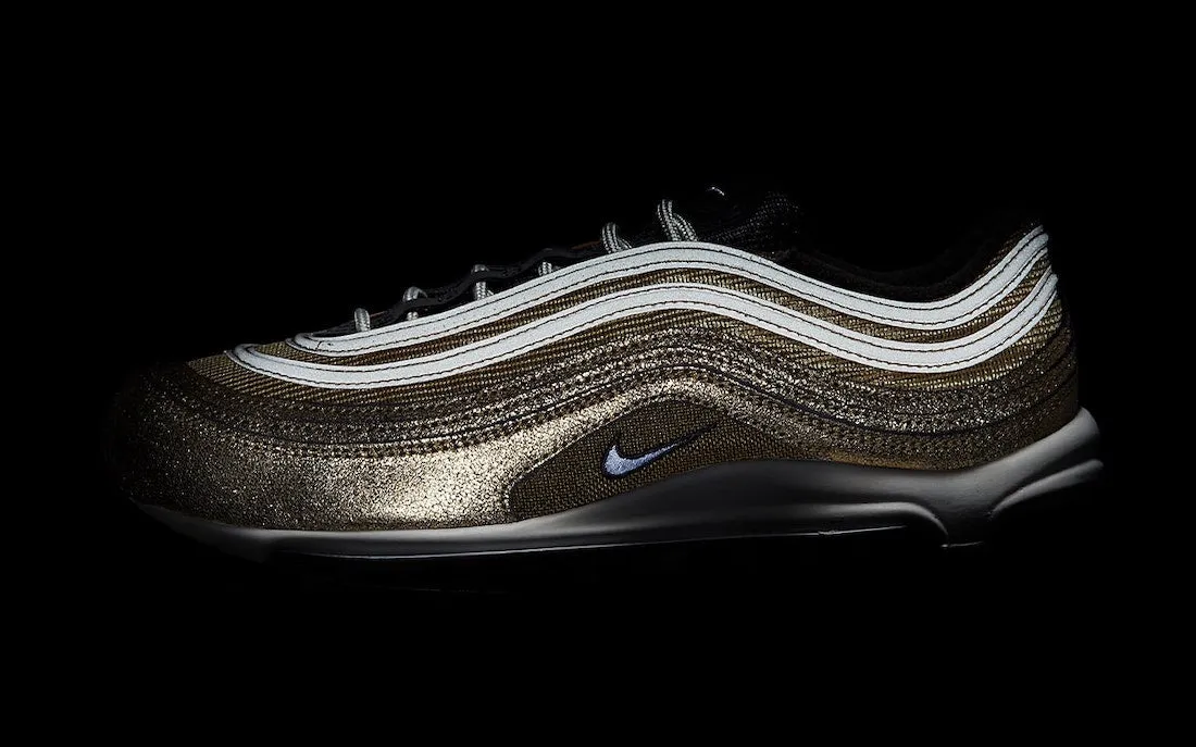 Women's Nike Air Max 97 Twine White Metallic Gold DO5881-700